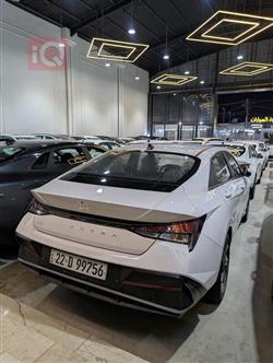 هیوندای ئەلەنترا